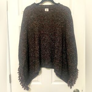 CAbi Merry Poncho - Size M/L